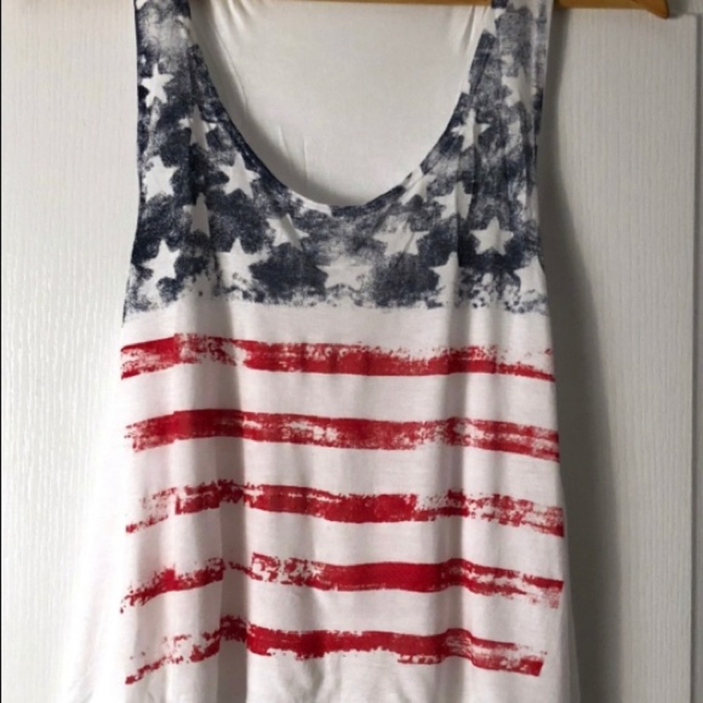 Popular Basics tank top women LARGE NWOT - Picture 2 of 4